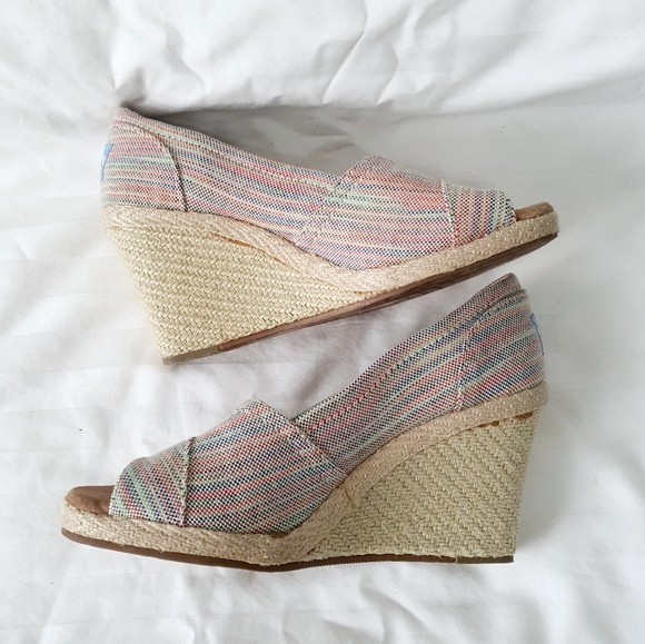 Toms Rainbow Stripe Wegde Peeptoe Shoe - Picture 3 of 12
